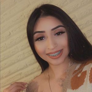 Meet your Posher, Jasmin